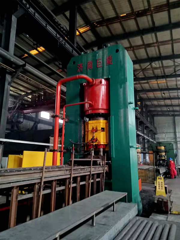 1250T剪切(qiē)液壓機-撫順(shùn)特鋼