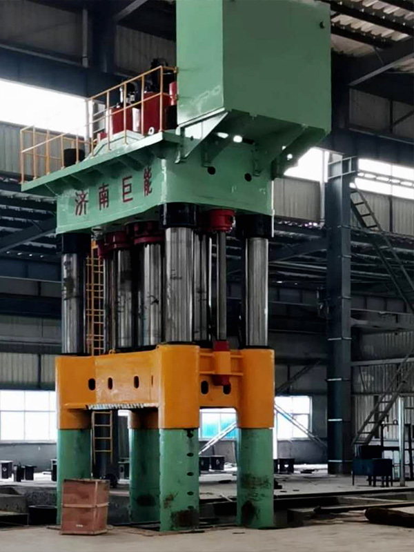 2500T鍛(duàn)造液壓機-河(hé)北大鼎