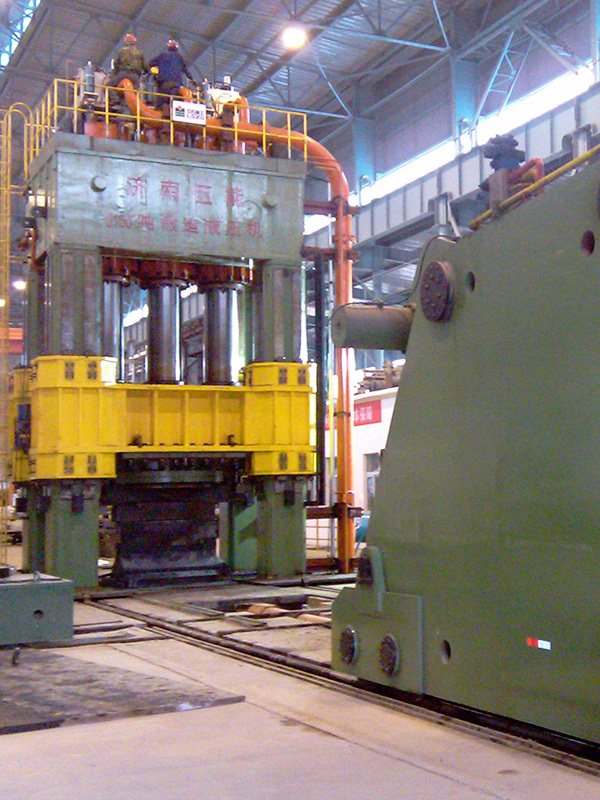 3150T快(kuai)鍛液壓機組(zu)-襄陽鋼鐵